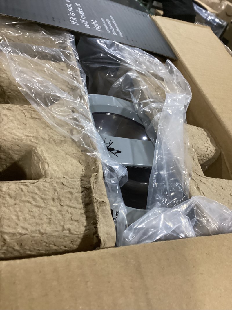 Condition photo showing Good Condition for vornado ev100 whole room evaporative humidifier