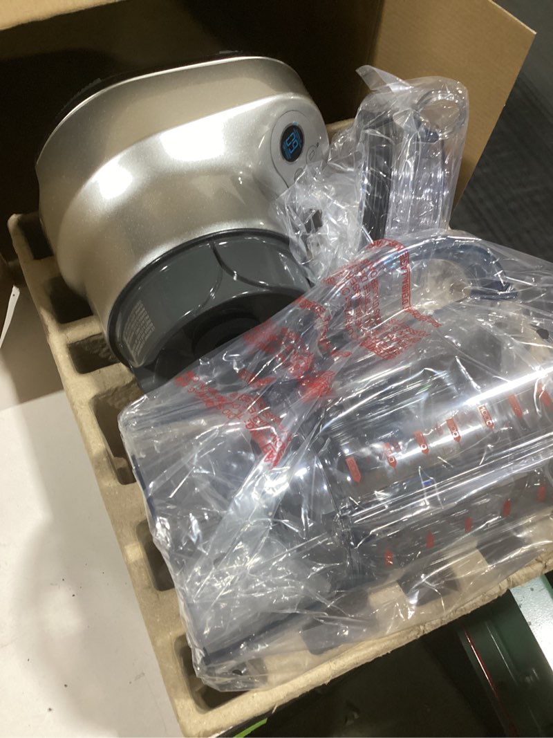 Condition photo showing Good Condition for Breville BBL620SIL Fresh and Furious Blender, Silver Silver 50oz