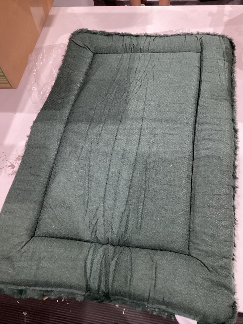 Condition photo showing As Is for alfombras peludas de tiro para dormitorio universitario, alfombra de pelo suave para cuarto de niños, alfombra de cabecera