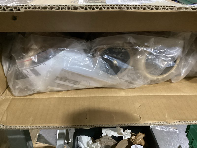 Condition photo showing Good Condition for Cat Scratching Post - 3 Scratcher Posts with Carpeted Base Play Area and Perch - Furniture Scratching Deterrent for Indoor Cats by PETMAKER (Brown), Large