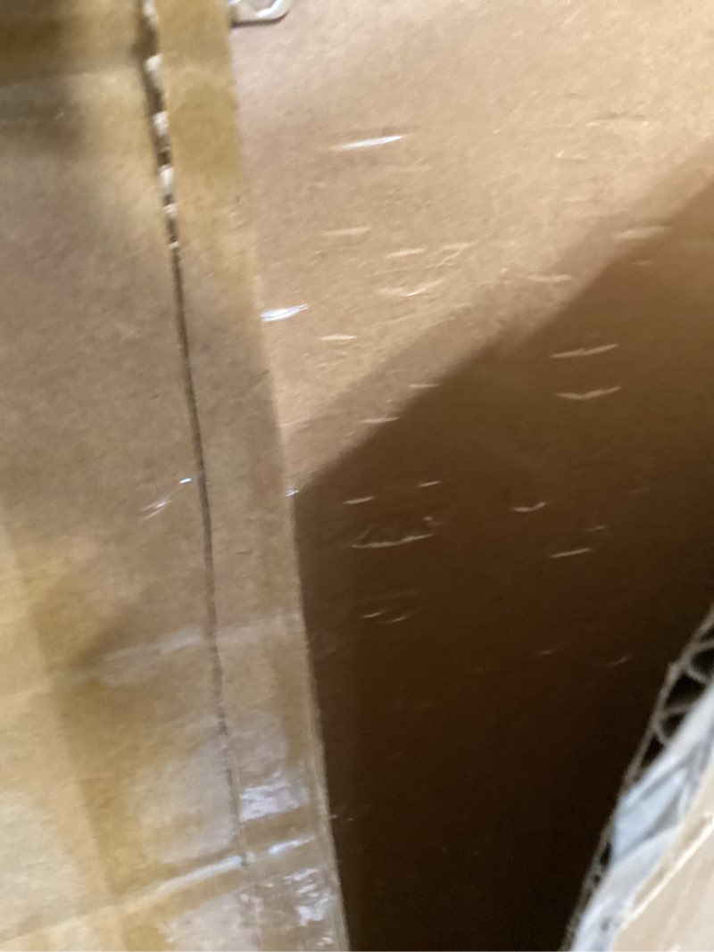 Condition photo showing Good Condition for lavie home 20 x 24 poster frame white, display pictures 16x20 with mat or 20x24 without mat, stable and sturdy picture frame and polished plexiglass, horizontal and vertical format of the wall?1 pack? 20x24 white