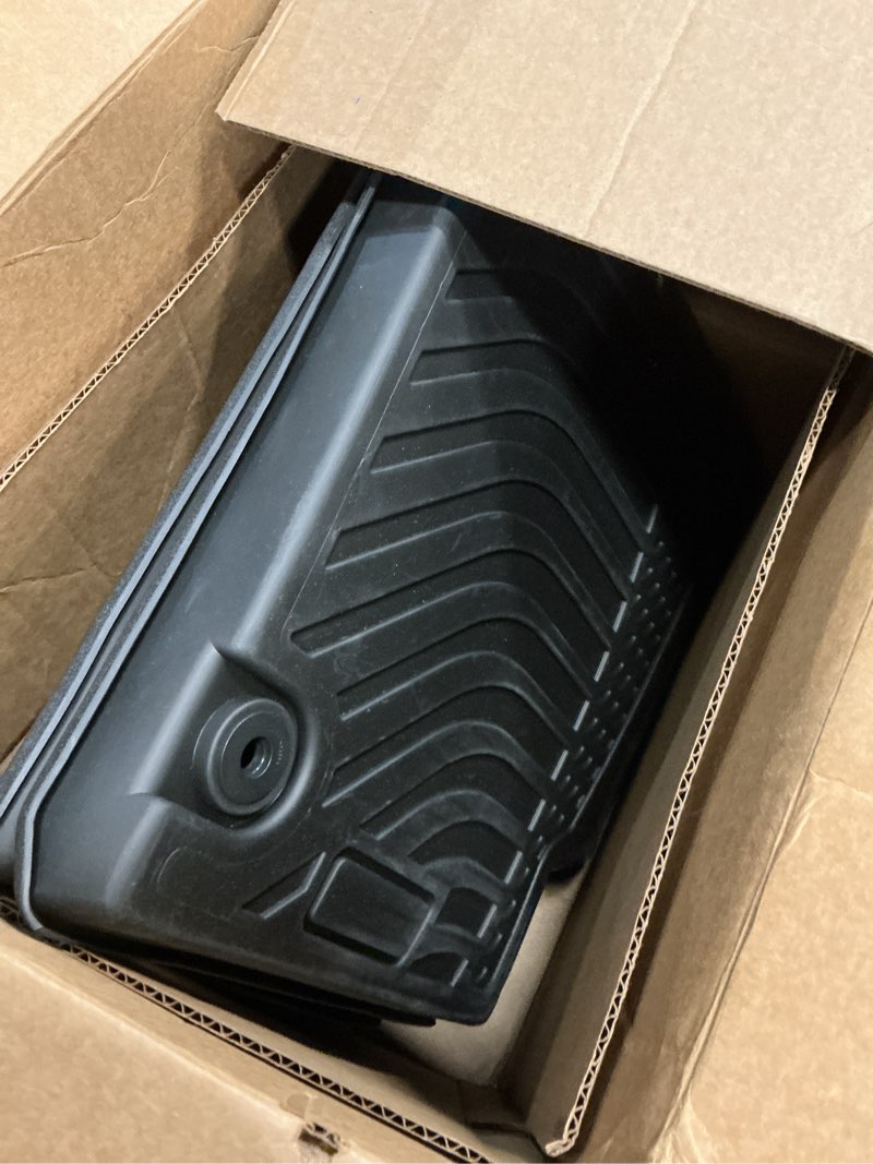 Condition photo showing Good Condition for cartist custom fit for floor mats hyundai santa fe 2021 2022 2023 (non-hybrid) 1st & 2nd row all weather floor liner carpet protection tpe odorless 3)hyundai santa fe(non-hybrid)?2021-2023?