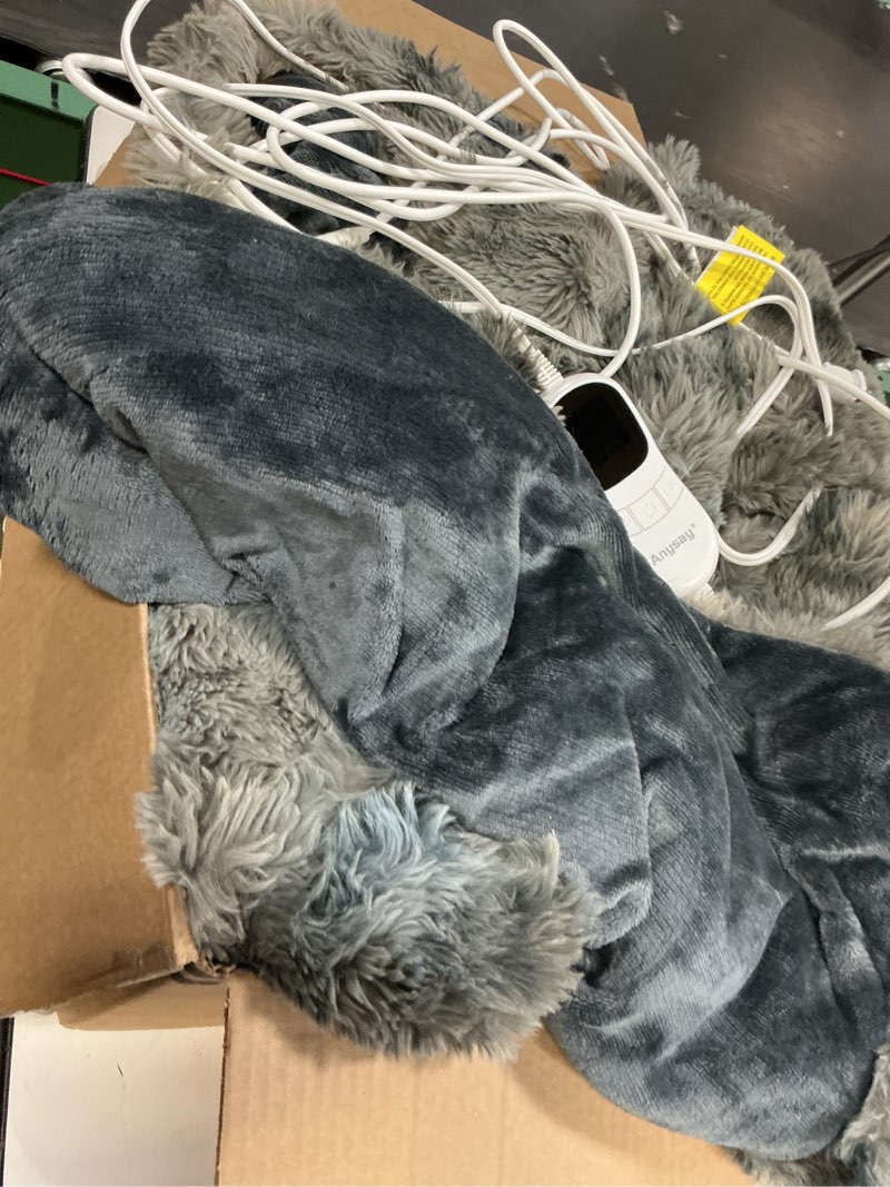 Condition photo showing Good Condition for ember heated blanket | electric heated plush blanket grey 