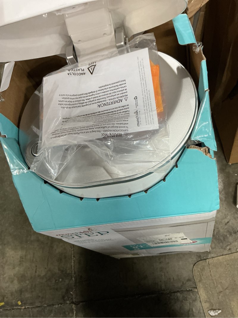 Condition photo showing Good Condition for munchkin® step™ diaper pail powered by arm & hammer, #1 in odor control, award-winning, includes 1 snap, seal & toss™ bag, 1 starter refill ring, and 1 puck™ baking soda cartridge