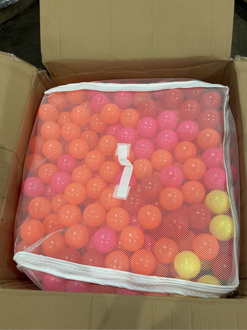 Condition photo showing Good Condition for amazon basics bpa free ball pit balls with storage bag, crush-proof plastic for toddlers kids 12+ months play, 6 bright colors, pack of 1000 1,000 balls bright colors