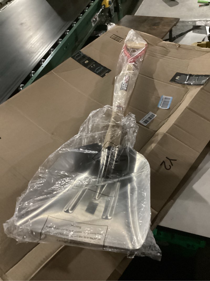 Condition photo showing New/Like New for Heavy Duty Snow Shovel Aluminum Scoop Shovel Large Aluminium Snow Shovel for Driveway,45.3 inches Garden