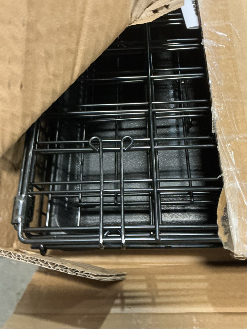 Condition photo showing Good Condition for Amazon Basics Durable, Foldable Metal Wire Dog Crate with Tray, Single Door, 18 x 12.4 x 15 in, Black 18.0"L x 12.4"W x 15.0"H Single Door no Divider