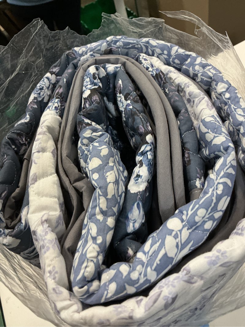 Condition photo showing Good Condition for pamnest quilt set twin size, blue floral boho 2 pcs soft bed cover bedding set, patchwork rustic farmhouse lightweight bedspread coverlet with pillow sham for all season twin blue floral