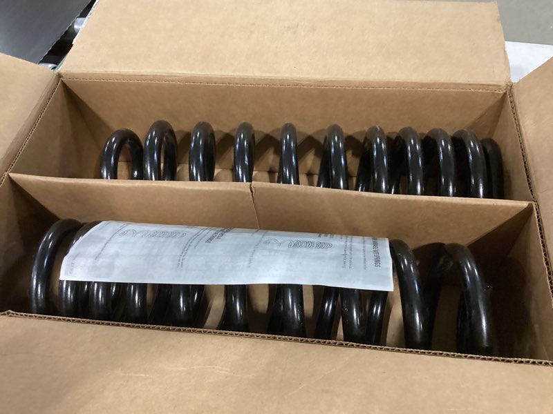 MOOG CC824 Coil Spring Set for Ford F-150
