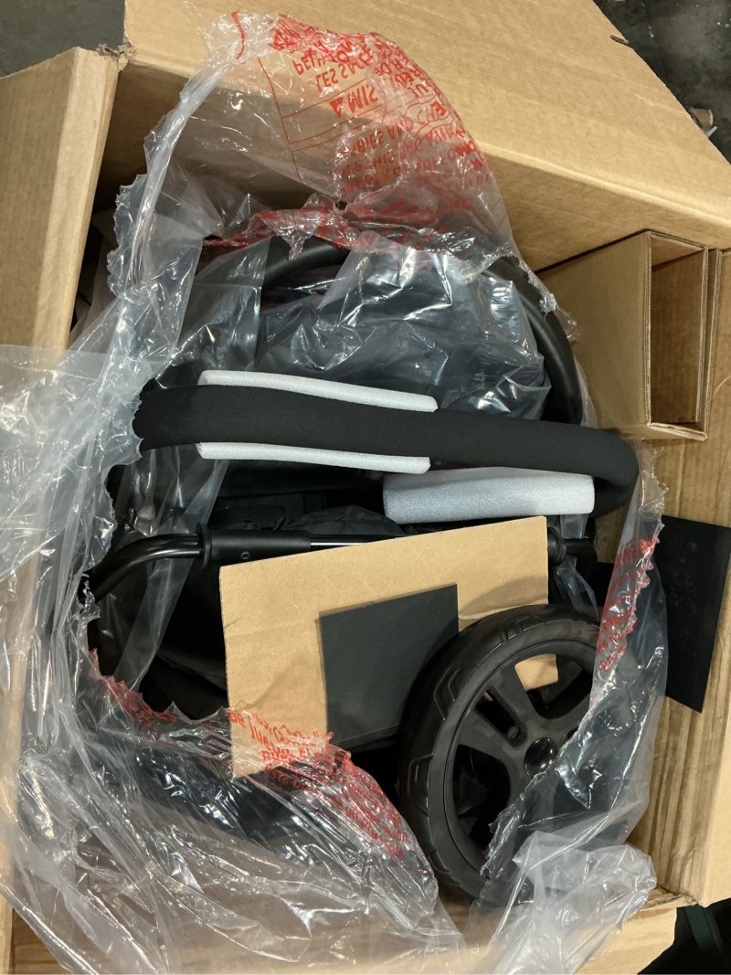 Condition photo showing New/Like New for Baby Trend Passport® Switch 6-in-1 Modular Stroller Travel System with EZ-Lift™ Plus Infant Car Seat, Dash Black Dash Black System