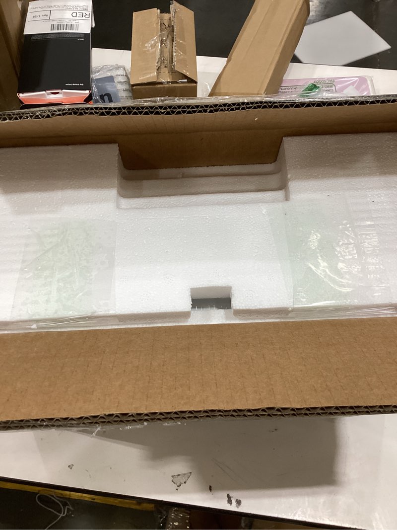 Condition photo showing New/Like New for MALACASA Casserole Dishes for Oven, Porcelain Baking Dishes, Ceramic Bakeware Sets of 4, Rectangular Lasagna Pans Deep with Handles for Baking Cake Kitchen, White (9.4"/11.1"/12.2"/14.7"), Series White Set of 4-Rectangular