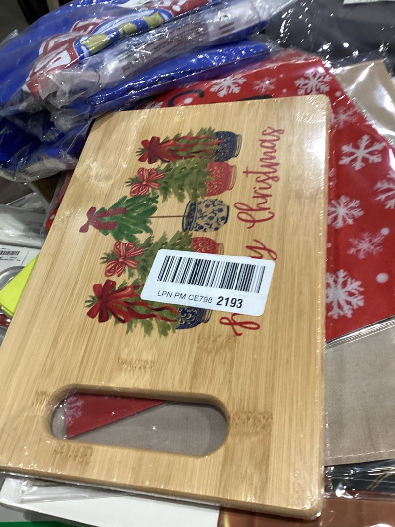 Condition photo showing New/Like New for Chicken Merry Christmas Cutting Chopping Board for Kitchen, Christmas Chicken Kitchen Decor, Winter Xmas Rooster Boo Bamboo Cutting Boards for Friends Family Party Hostess chicken - merry christmas