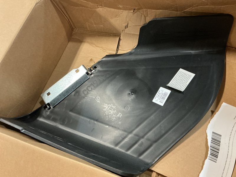 Condition photo showing Good Condition for 631-04288 discharge chute deflector for cub cadet/mtd/craftsman mower