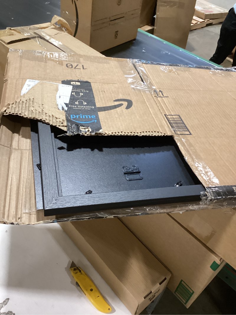 Condition photo showing Good Condition for upsimples 18x24 picture frame, display pictures 16x20 with mat or 18 x 24 without, wall hanging poster frames, black, 1 pack black 18x24