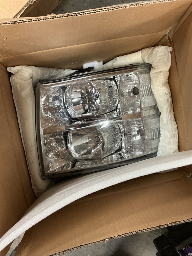 Condition photo showing Good Condition for Headlight Assembly Compatible with 2007-2013 Chevy Chevrolet Silverado 1500 2500HD 3500HD Front Lamp with Bulb Chrome Housing/Clear Lens/Clear Corner Chrome/Clear/Clear With Bulb