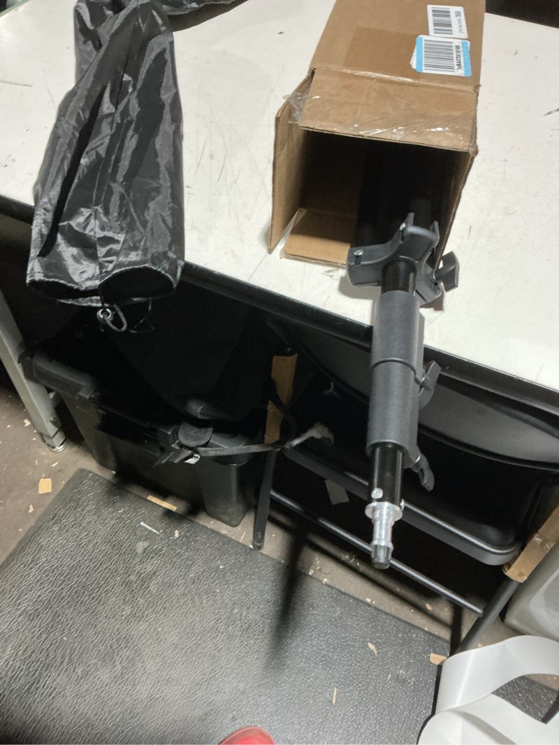 Condition photo showing Good Condition for Kate 8.5ft Collapsible Backdrop Adujustable Stand for Self Tape Backdrops Pop up Portable Background Backdrop Frame Stand Pattern2