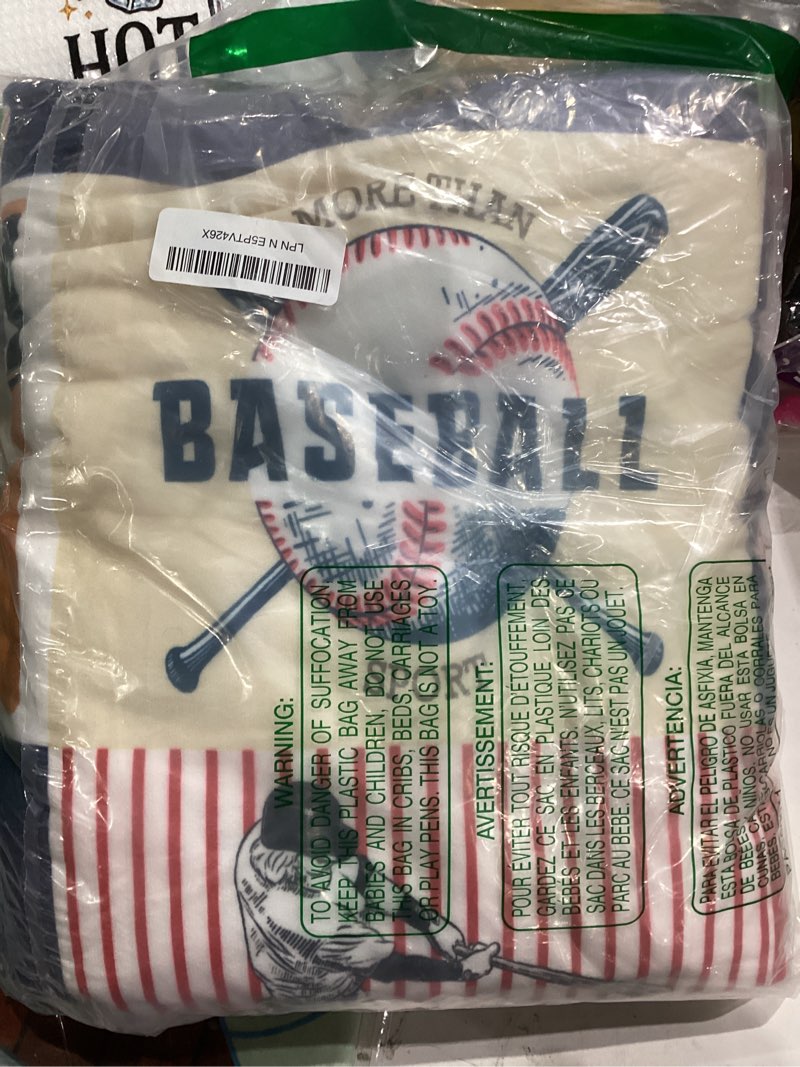 Condition photo showing New/Like New for Manfei Plaid Throw Blanket Baseball Sports Theme Bed Blanket for Kids Boys Teens Room Decor, Baseball Bat Gloves Print Fleece Blanket Sports Gaming Flannel Blanket, Throw Size (50 x 60 Inches) Baseball Throw
