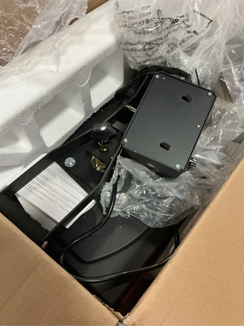 Condition photo showing Good Condition for RoyalPress 15" x 15" Color LED Industrial-Quality Digital Sublimation Heat Transfer Machine T-Shirt Heat Press Machine, 15" x 15", Black