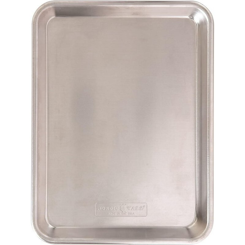 nordic ware natural aluminum commercial baker's quarter sheet