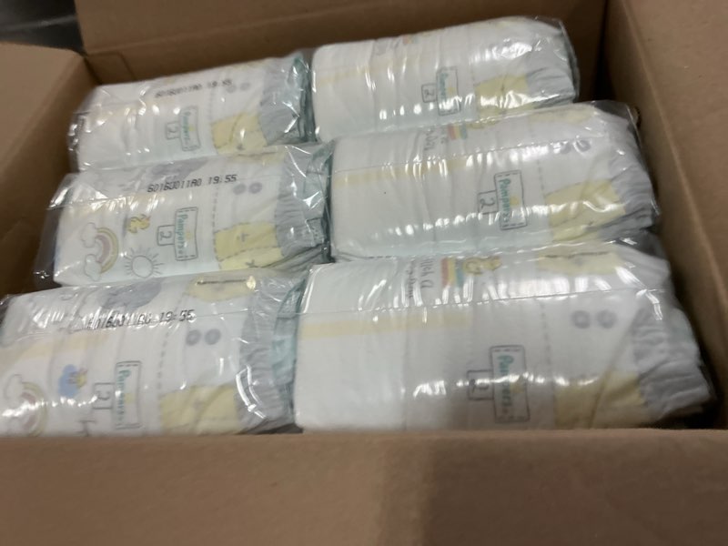 Condition photo showing New/Like New for pampers swaddlers diapers size 2  186 count (select for more options)