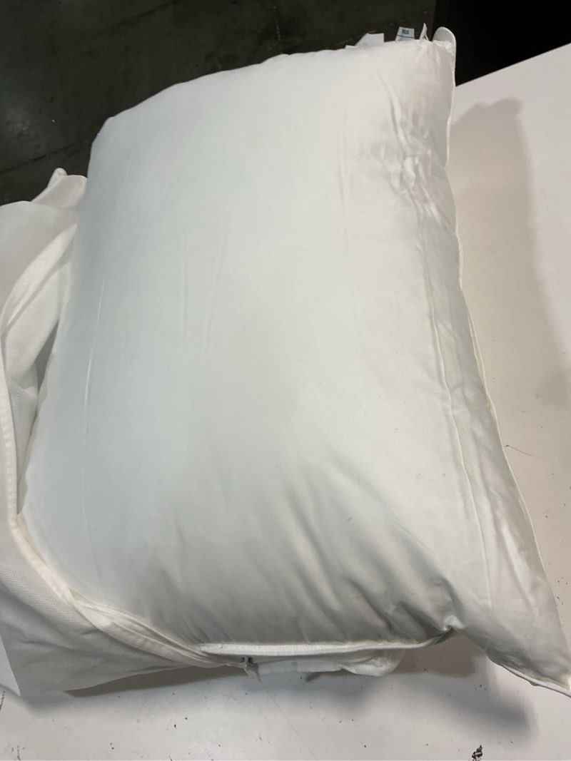 Condition photo showing Good Condition for premium down alternative pillow, standard, firm/extra firm