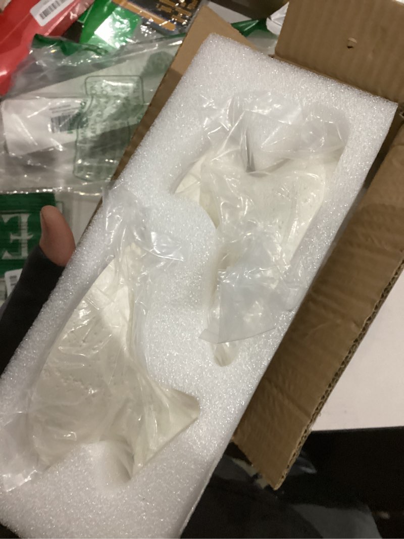 Condition photo showing New/Like New for Soap Dish, 2 PCS Self Draining Bar Soap Holders, Leaf Shape Soap Saver for Shower Bathroom Sink Countertop Kitchen Bathtub, Keeps Soap Tray Dry, Resin Travertine Stone Look (Cream)