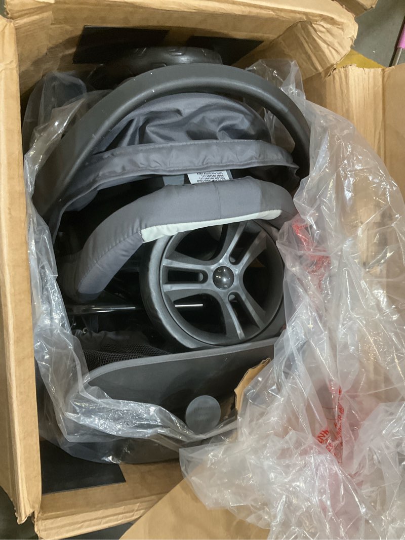 Condition photo showing As Is for baby trend ez ride travel system with ez-lift™ infant car seat, dash grey