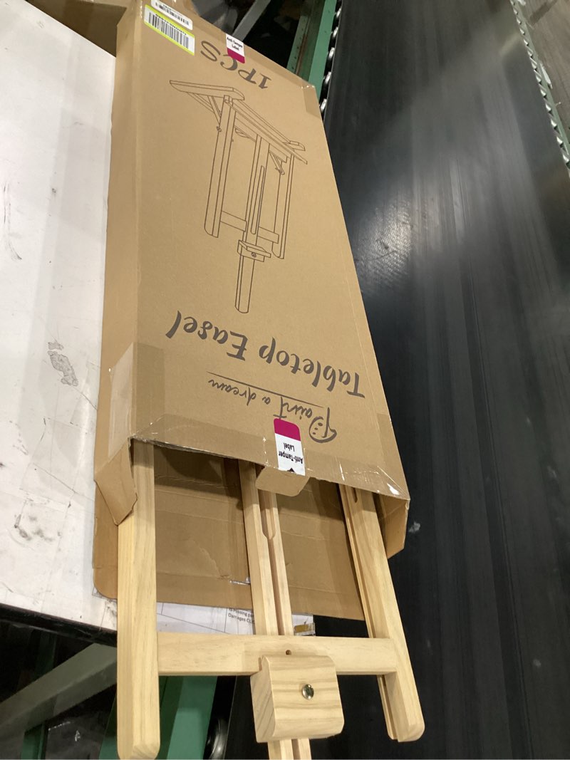 Condition photo showing Good Condition for paint a dream tabletop easel