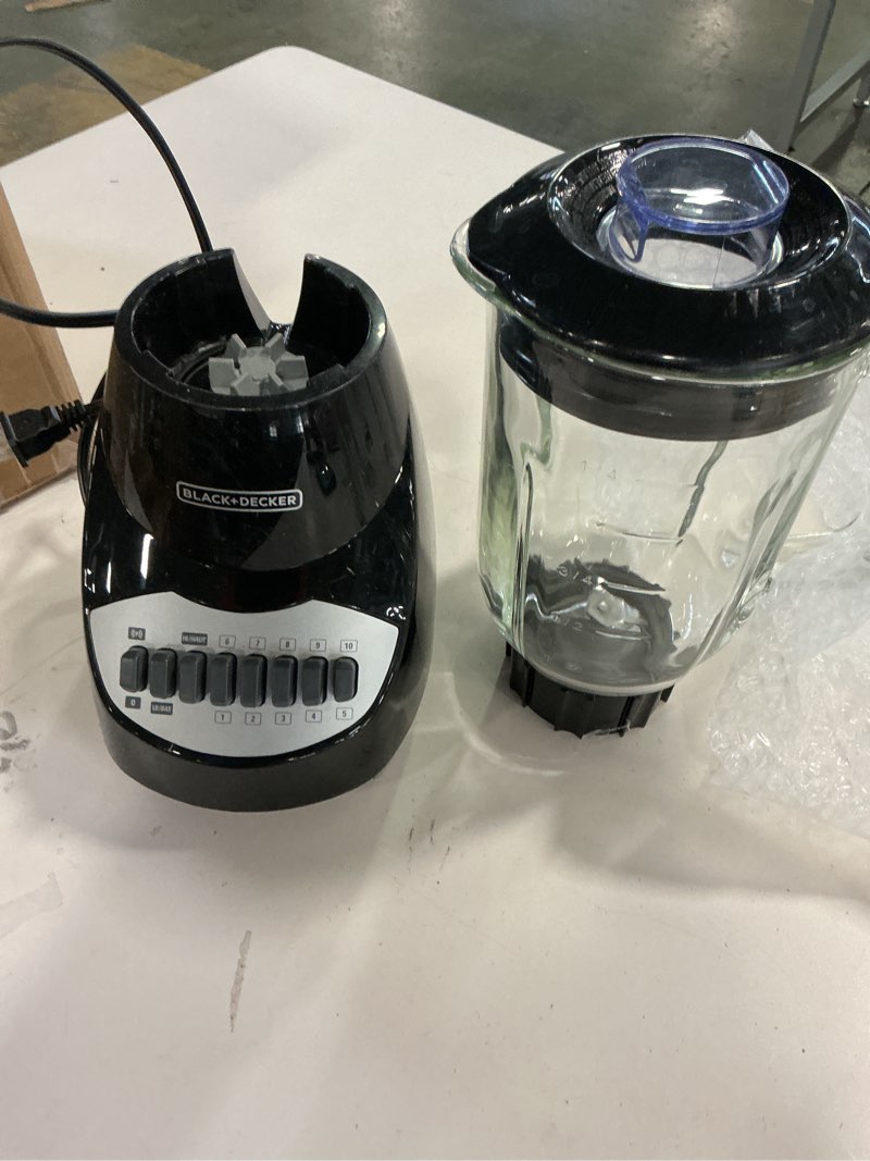 Condition photo showing Good Condition for BLACK+DECKER Countertop Blender with 6-Cup Glass Jar, 10-Speed Settings, Black, BL2010BG