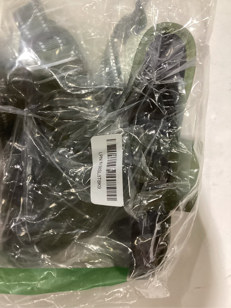 Condition photo showing Good Condition for HEELE Dog Harness, Dog Harness for Small Medium Large Dogs No Pull Adjustable Padded Reflective Harness with Handle for Walking Training, Green, L L Green