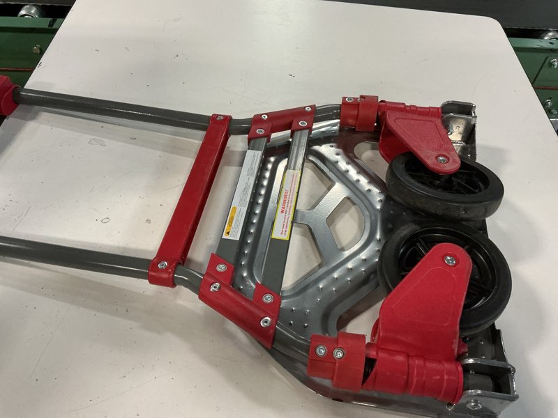 Condition photo showing As Is for magna cart hnd trck (+475925) capacity / capacité / capacidid 68kg / 150 lb