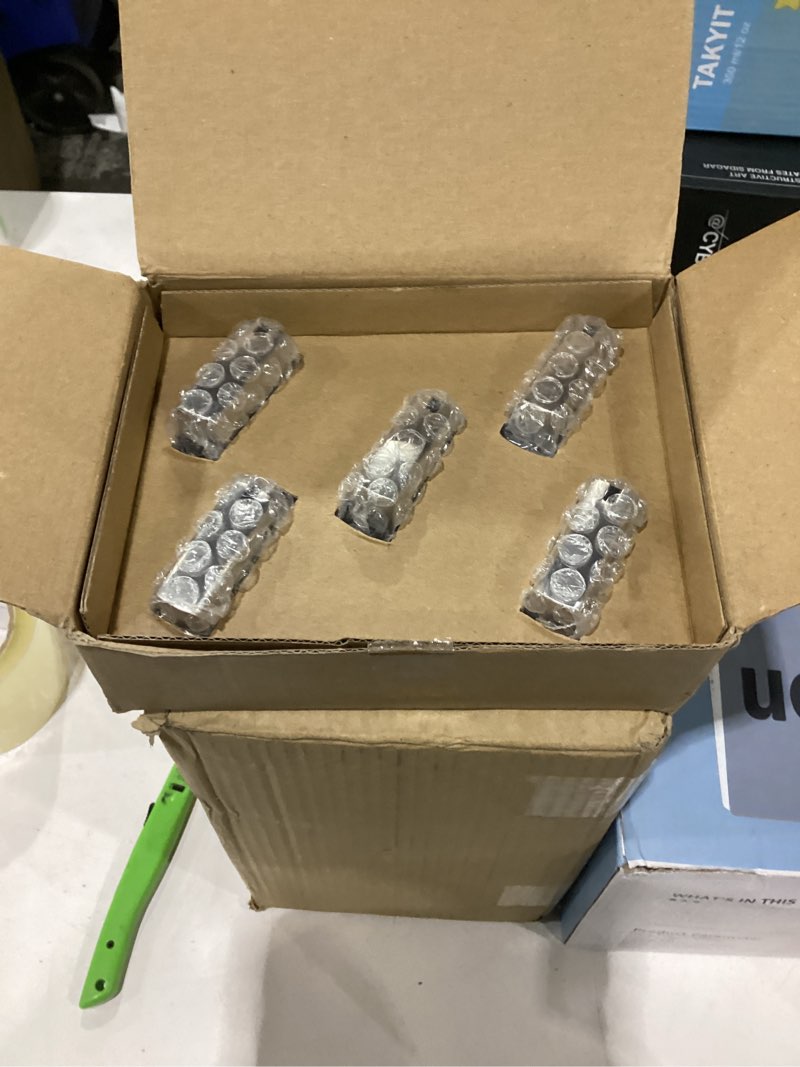 Condition photo showing Good Condition for 5 Pack Stainless Steel WB03x24818 Gas Stove Knob Replacement for ge,PS11729081 AP5989029 Stainless Steel Stove Replacement Knobs,Compatible with ge Stove Knob?Not Universal?