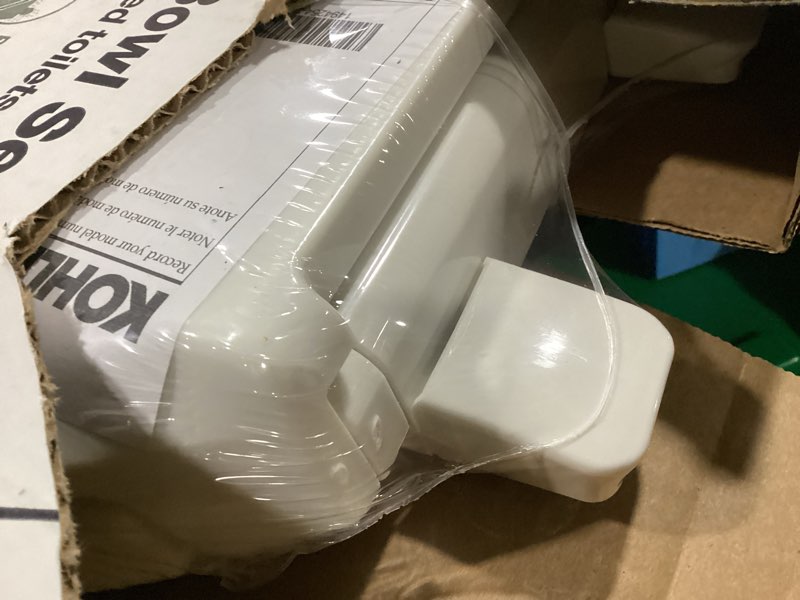 Condition photo showing New/Like New for KOHLER 4636-RL-0 Cachet ReadyLatch Elongated Toilet Seat Slow Close, Soft Close Toilet Seat Quiet Lid, Contoured Grip-Tight Bumpers Installation Hardware, Apartment Essentials, White White Elongated Ready Latch