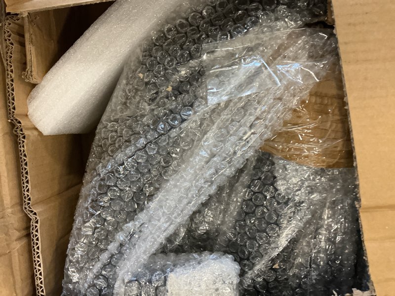 Condition photo showing New/Like New for VEVOR Punching Bag Stand, Steel Heavy Duty Workout Training Equipment, Adjustable Height Boxing Punching Stand with Weighted Base, Holds Up to 140 lbs, Freestanding Sandbag Rack for Home Gym Fitness