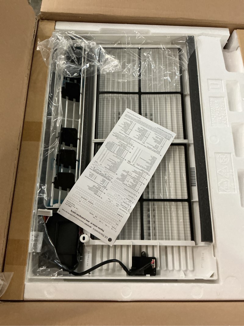 Condition photo showing Good Condition for lg electronics 550-sq ft window air conditioner with remote (115-volt; 12000-btu) wi-fi enabled