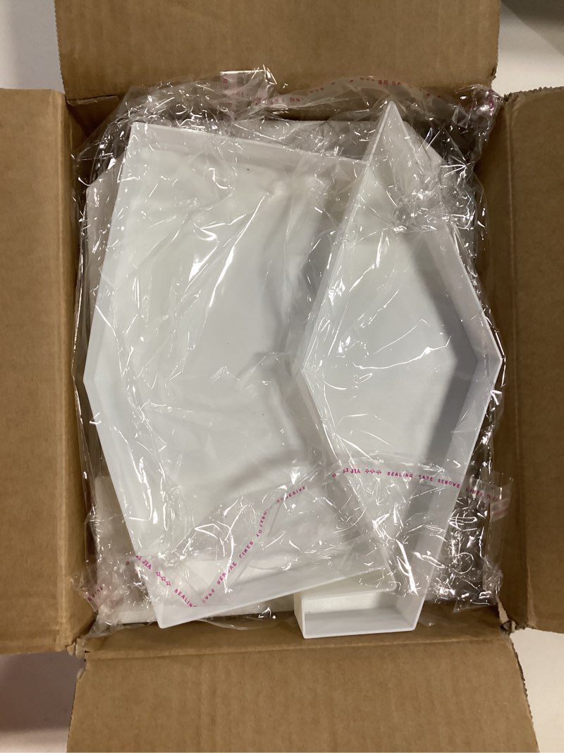Condition photo showing Good Condition for 2026 plastic fillable number box with charcuterie board, 10 inch fillable storage box, graduation new year party decoration (26 number)