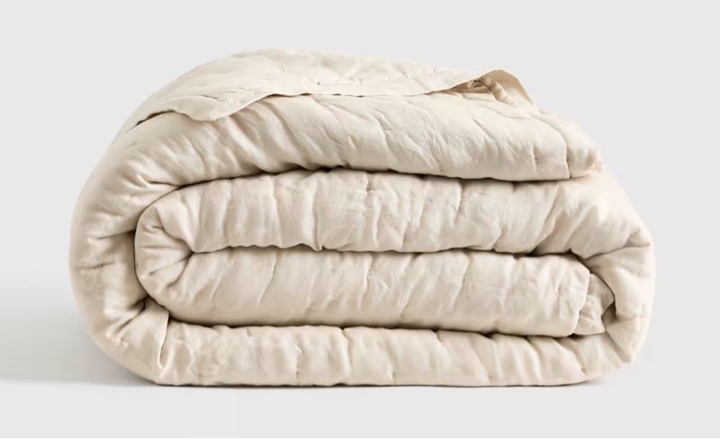 Quince European Linen Dream Quilt, Full/Queen, Sand