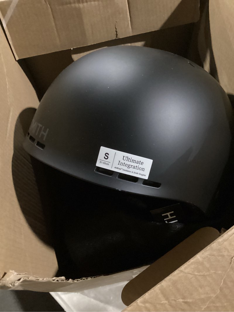 Condition photo showing Good Condition for Smith Holt Helmet – Adult All-Season Helmet – Lightweight Protection for Skiing, Skating, Snowboarding & Snowsports – for Men & Women – Matte Black, Small