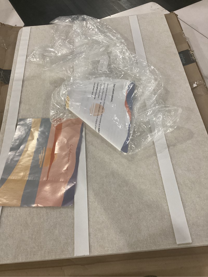 Condition photo showing Good Condition for large bulletin board - 48 x 36 inches, decorative felt pin board for wall - 4' x 3' foldable photo display board with self-adhesive tape, includes 20 push pins - oatmeal oatmeal 48×36 inches