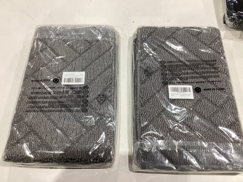 Condition photo showing New/Like New for Door Mat Indoor, Non-Slip Rubber Backing Entry Rug & Door Mats, Low-Profile Entryway Rugs, Absorbent Resist Dirt Doormats Machine Washable Inside Floor Door mat,Grey 20"x31.5" Grey 1'8" x 2'8" (Rectangular)
