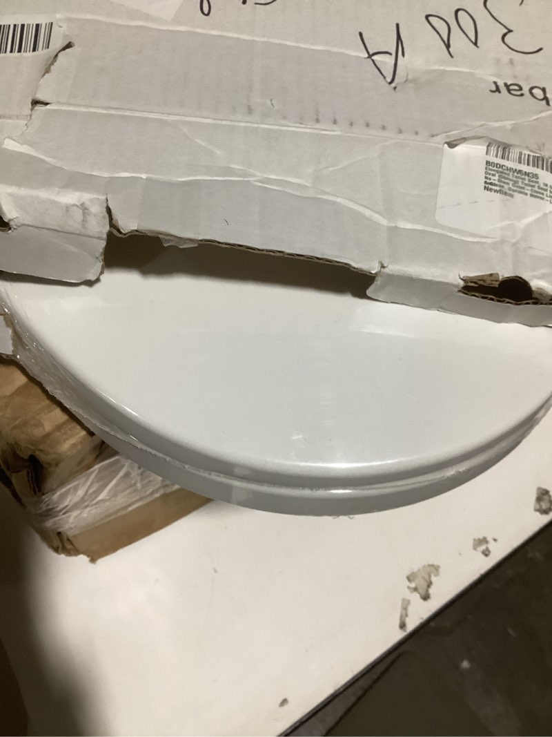 Condition photo showing New/Like New for Elongated Toilet Seat, 18.5” Soft/Slow Close Oval (Oblong) Toilet Seat for Elongated Toilets, No-Slam Quiet-Close Lid, Easy-to-Install & Clean, Durable Never-Loosen White Plastic Seat White Elongated(Oval)