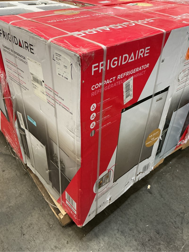 Condition photo showing Good Condition for Thomson - 4.5 Cu. Ft. Mini Fridge - Stainless Steel