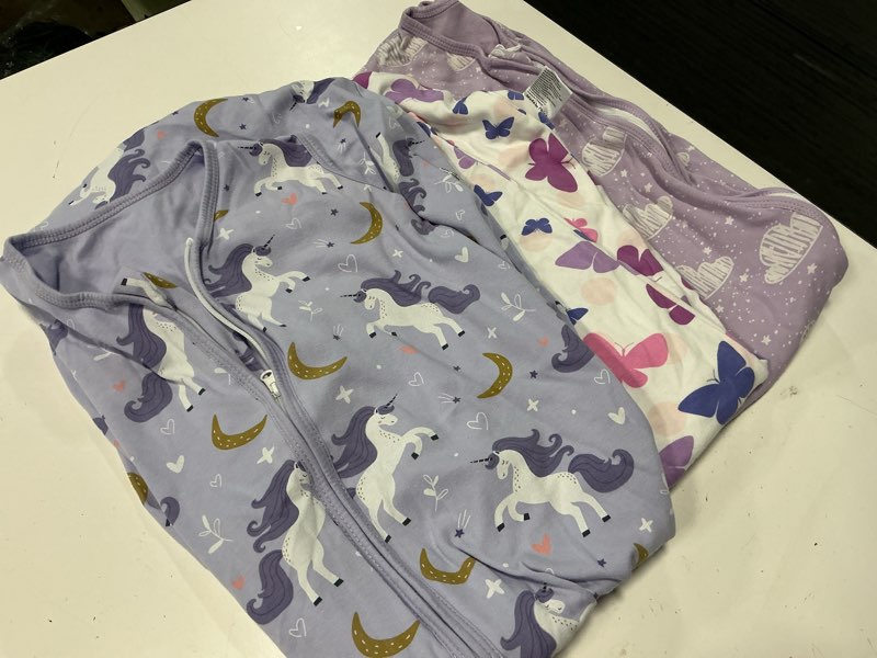 Condition photo showing Good Condition for yoofoss baby sleep sack 18-24 months wearable blanket for babies 100% organic cotton 2-way zipper tog 0.5 toddler sleeping sack 3 pack, comfy lightweight sleep sacks x-large 0.5 tog 0.5 tog-purple unicorn