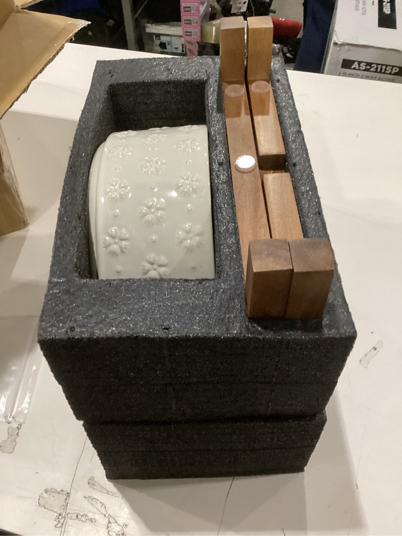 Condition photo showing New/Like New for 8.2inch ceramic raised dog bowl set, elevated dog bowl with acacia wood stand, food and water bowl for large breed dogs, weighted pet dishes(60oz, arctic white) 7.6cups single bowl with stand- arctic white