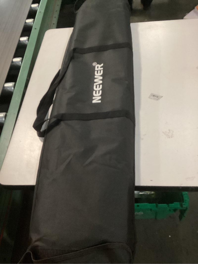 Condition photo showing Good Condition for Neewer Carrying Case, Heavy Duty Waterproof Nylon Bag with Handles & Shoulder Straps, Compact Case with Full Length Zippered Closure, External Pocket for Light Stand/Boom Stand/, Black, 39.37\"/1m