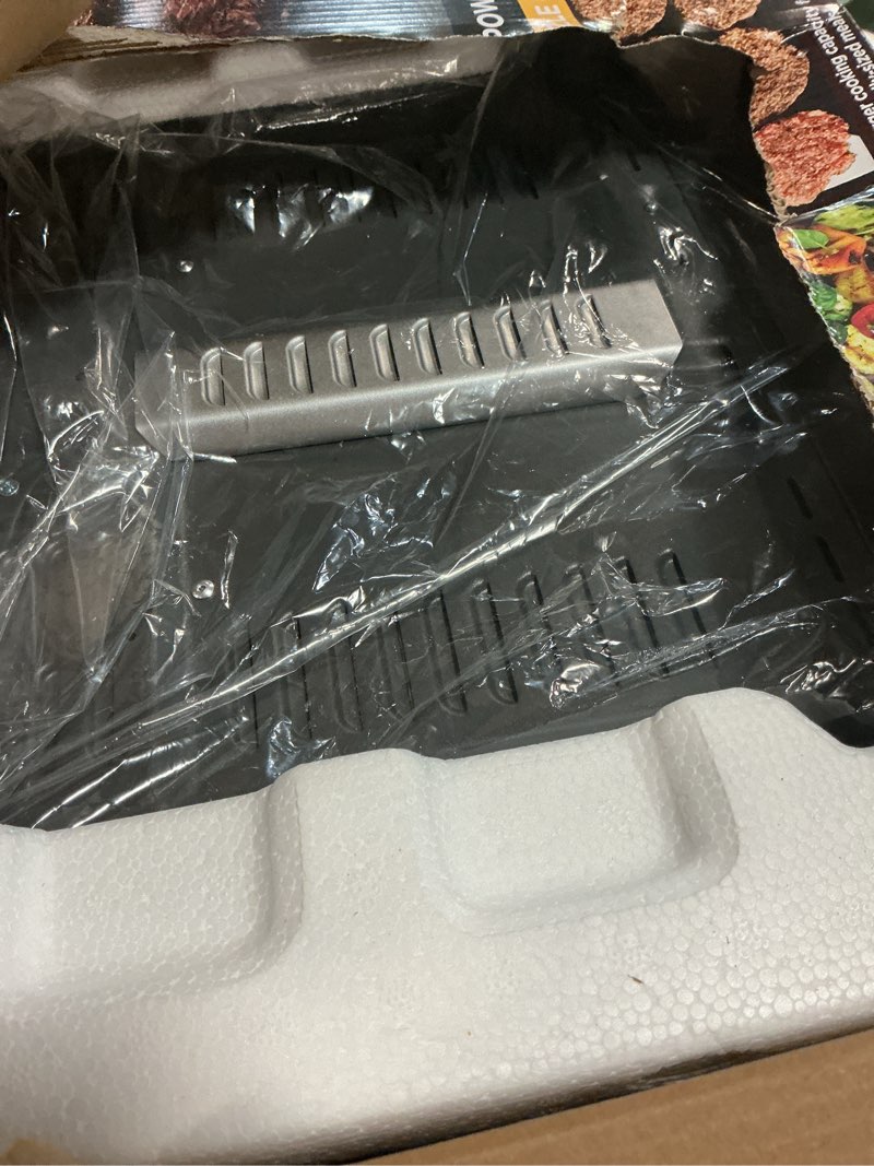 Condition photo showing Good Condition for Ninja Griddle and Indoor Grill, 14’’, Electric Grill, For Steak, Burgers, Salmon, Veggies, and More, Pancake Griddle, Nonstick, Dishwasher Safe, 500F, Even Cooking, Silver, GR101