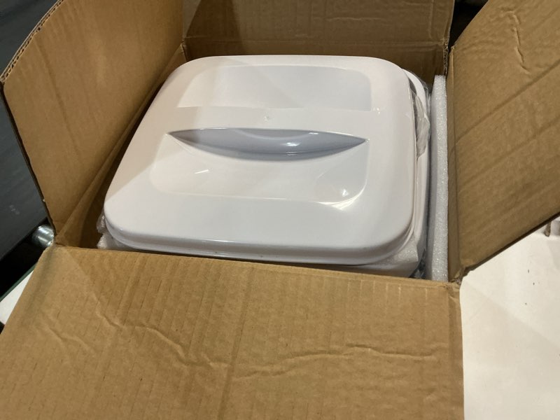 Condition photo showing Good Condition for Avanti ZeroWater Refillable Filtered Water Cooler Bottle Kit Top Loading Water Cooler Water Dispenser with Ionic Filtration System, Includes TDS Meter, Blue