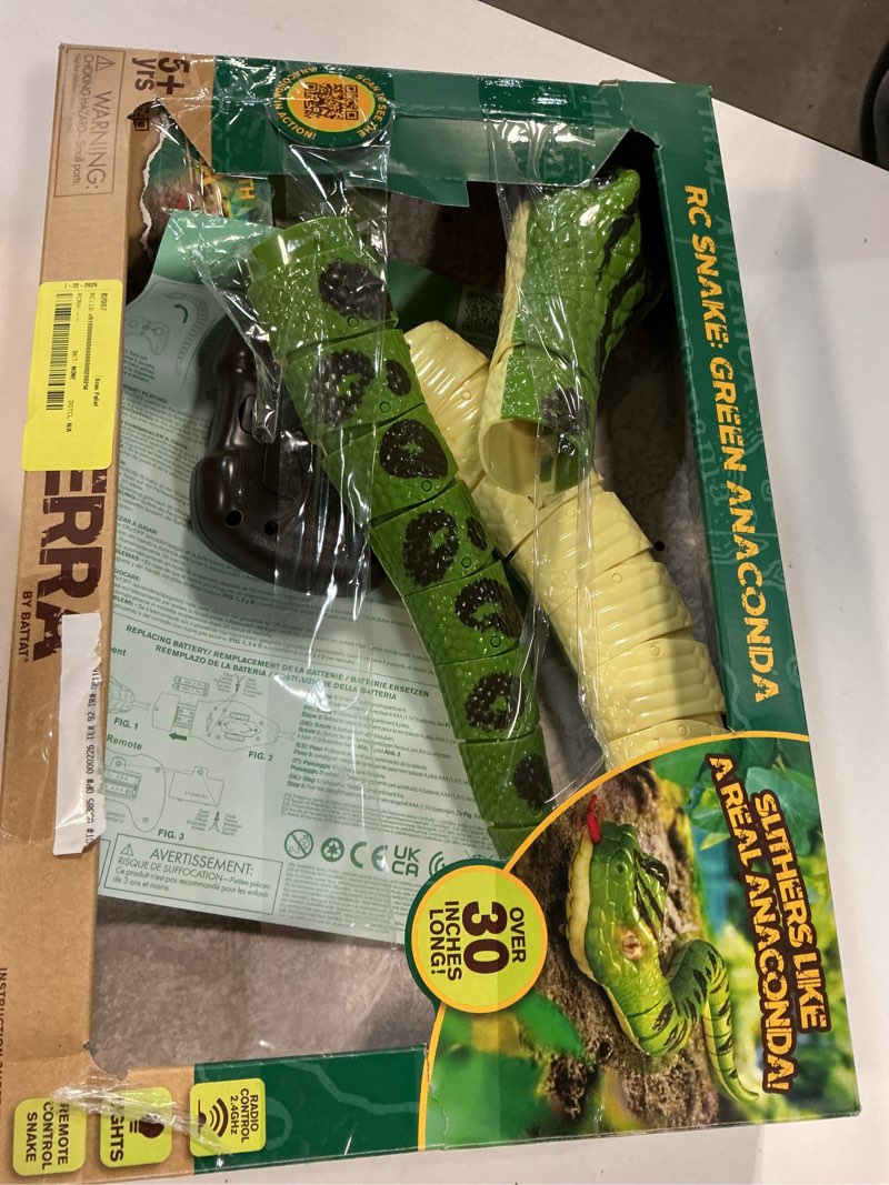 Condition photo showing As Is for terra by battat rc snake green anaconda remote control reptile toy for kids 5 years+