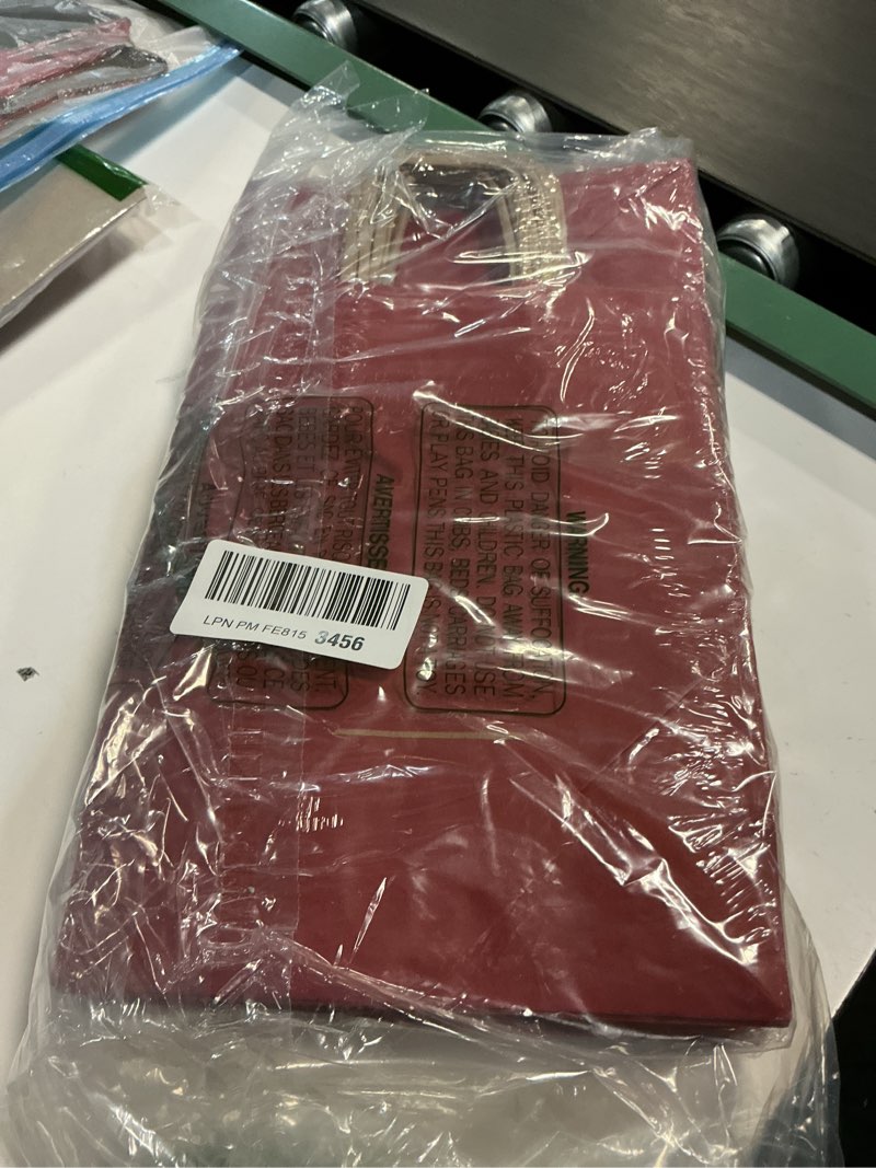 Condition photo showing Good Condition for BagDream Gift Bags 8x4.25x10.5 50Pcs Red Kraft Paper Bags with Handles Bulk, for Shopping, Retail, Merchandise, Party Favor, Gifts, Business, Recycled Kraft Paper Sacks