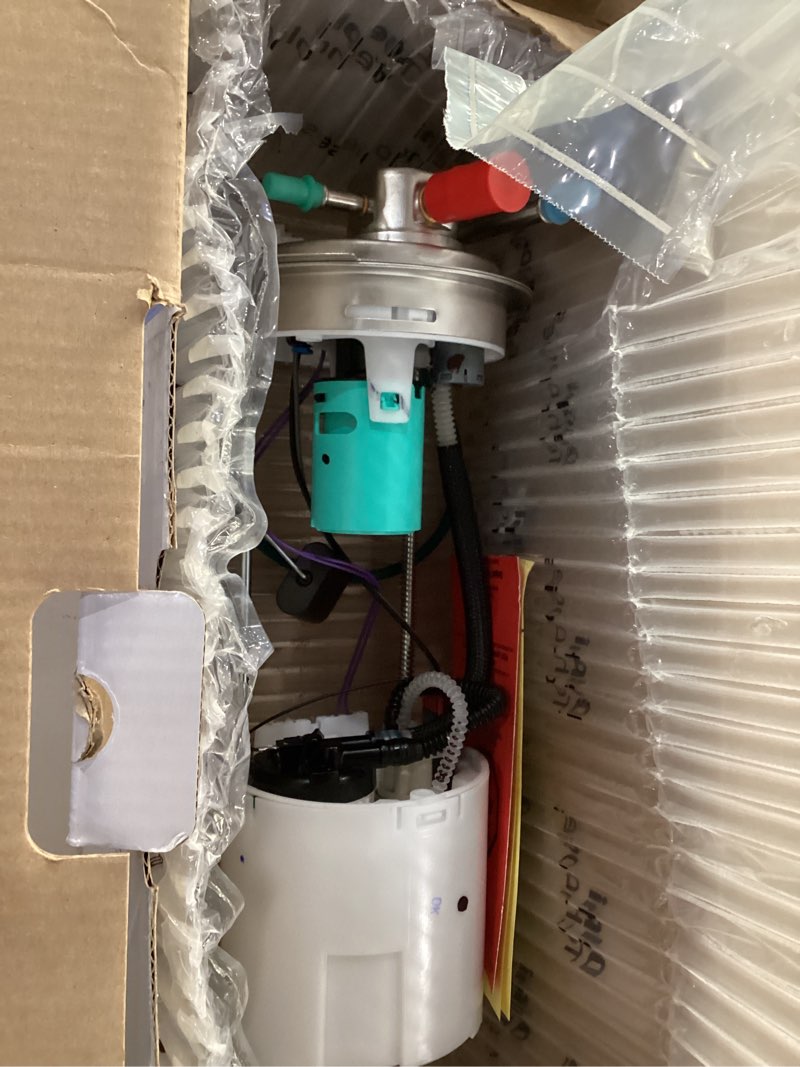 Condition photo showing New/Like New for Delphi FG1057 Fuel Module